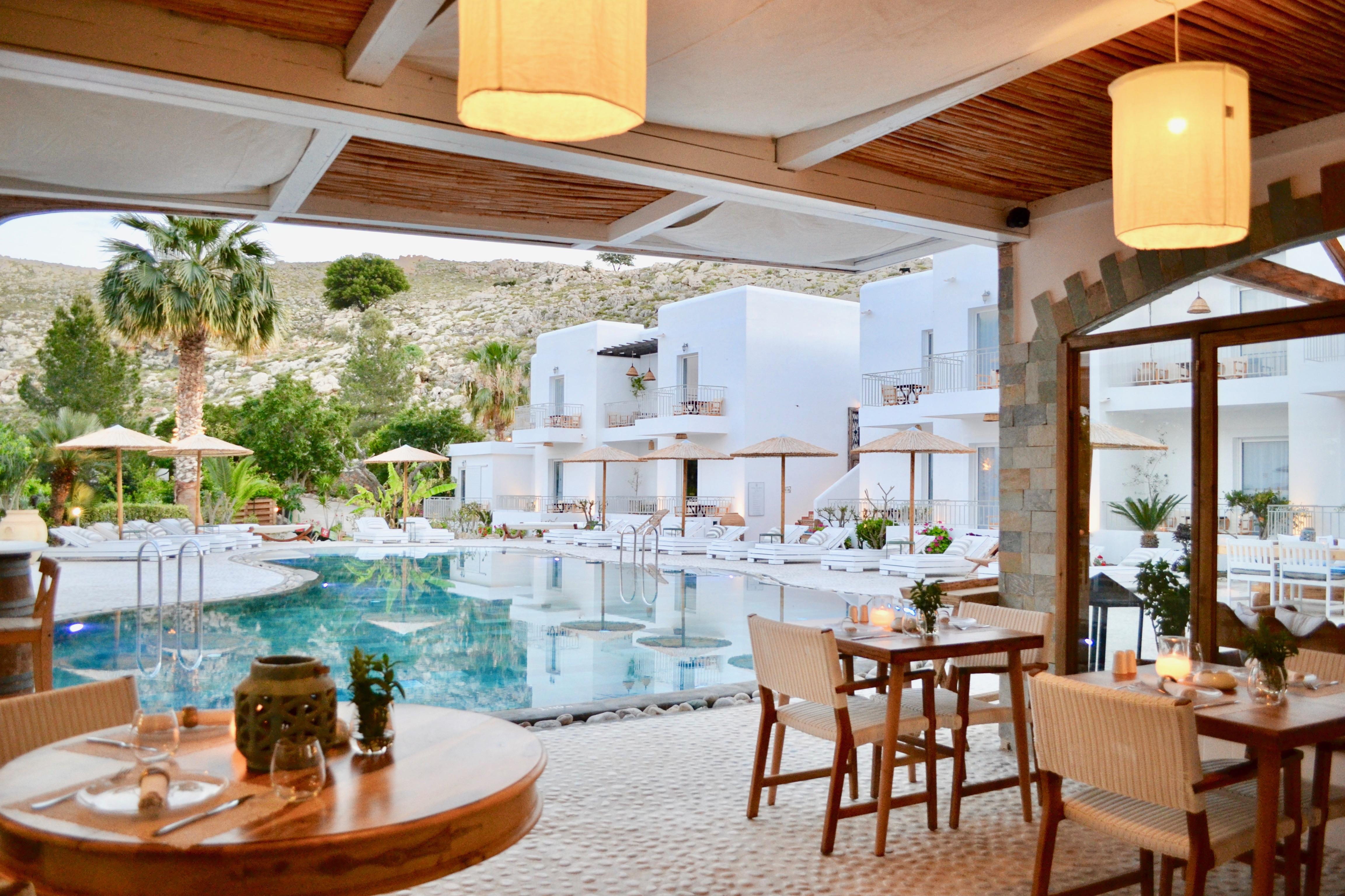Caesars Gardens Hotel & Spa - Adults Only 林都斯 外观 照片