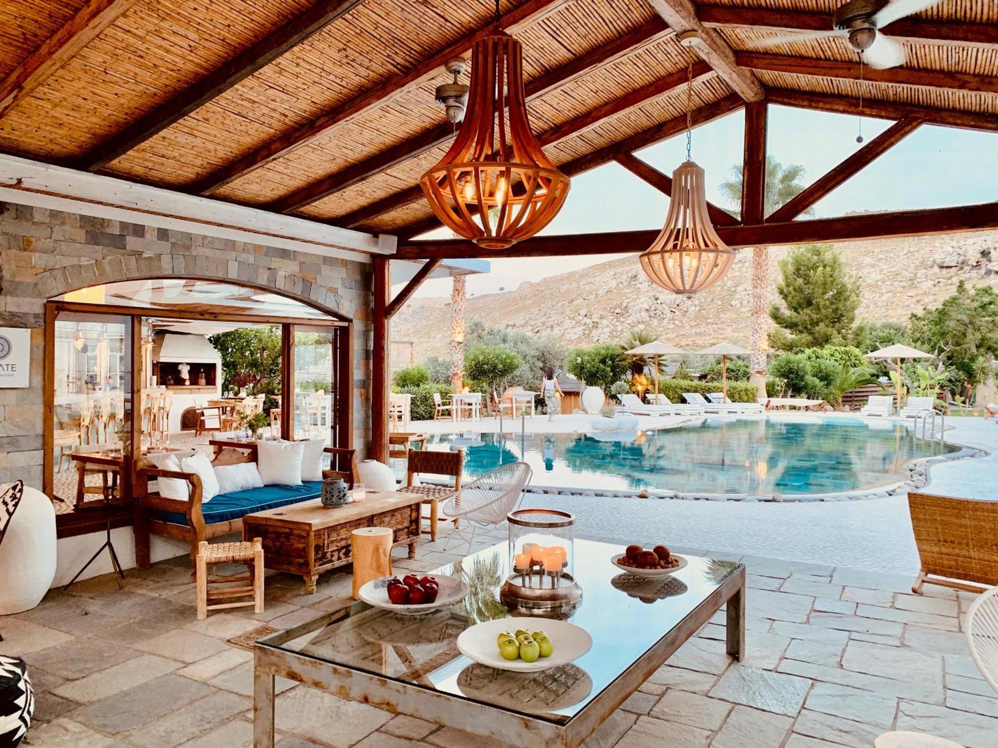 Caesars Gardens Hotel & Spa - Adults Only 林都斯 外观 照片