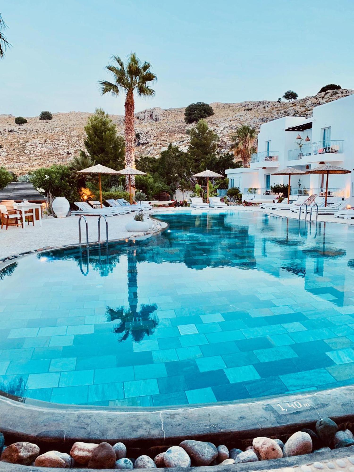 Caesars Gardens Hotel & Spa - Adults Only 林都斯 外观 照片